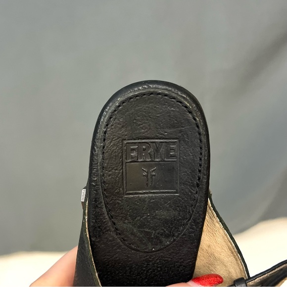 Frye Black Flora Stitch Leather Stacked Heel Slingback Clog Heels - Picture 4 of 6